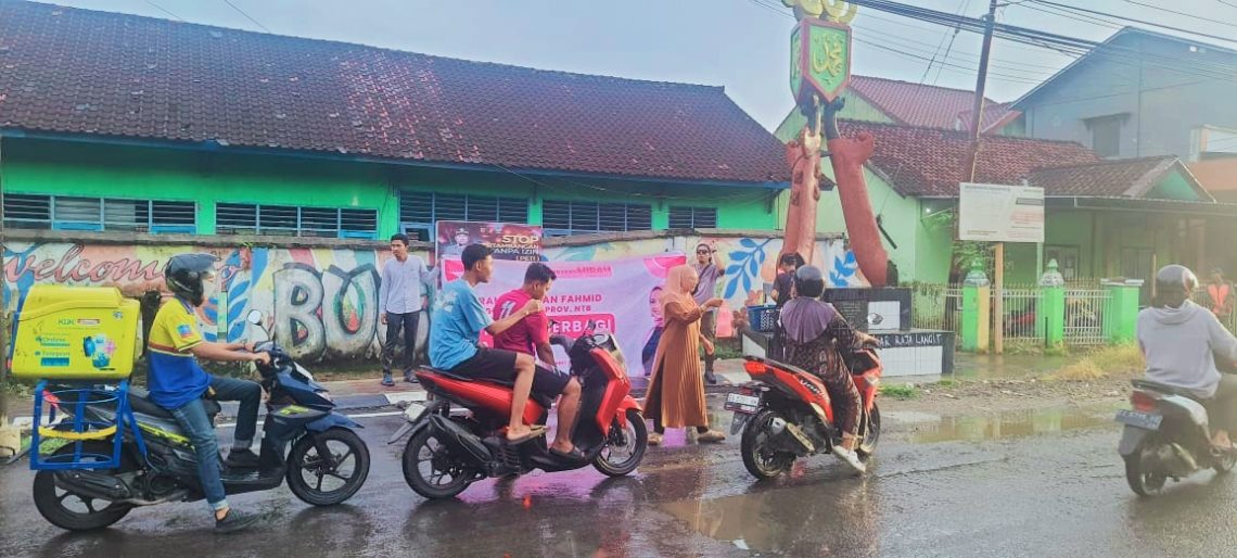 Usai Lombok, Relawan Senator Mirah Midadan Fahmid Tembus Sumbawa hingga Kota Bima Bagikan Ribuan Takjil Gratis