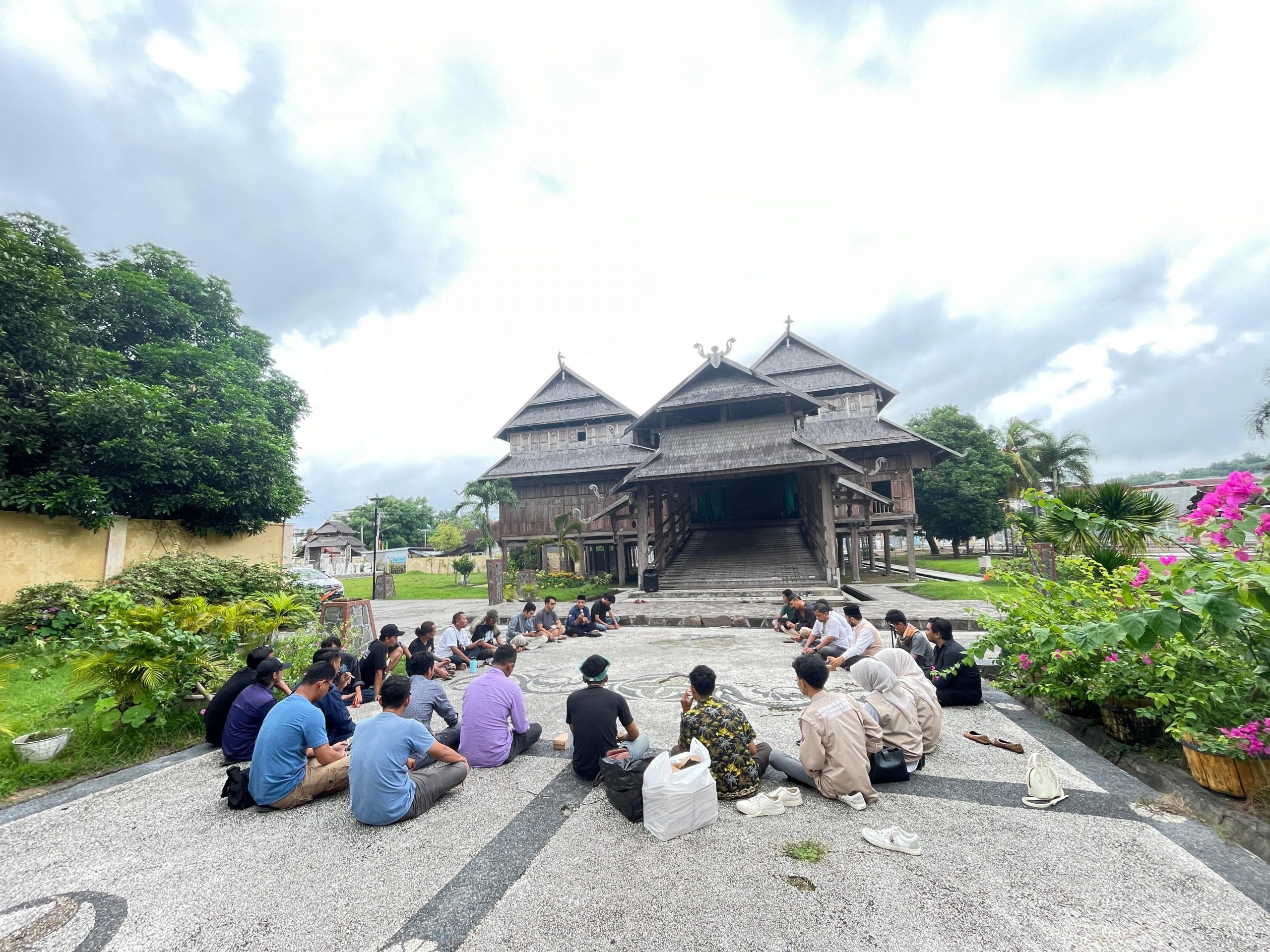 FORUM KAMANANG TANA SAMAWA